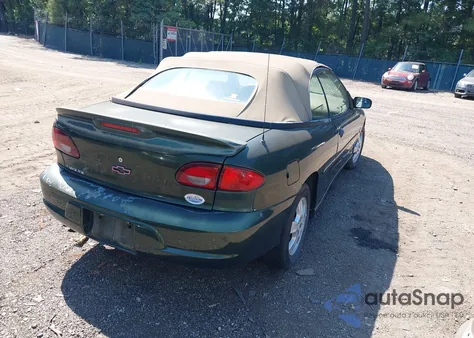 2000 Chevrolet Cavalier Z24 z USA, uszkodzony, nr VIN 4G1JF32T6YB902316